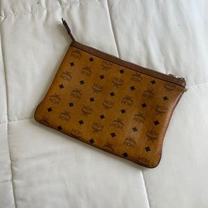 MCM Pouch